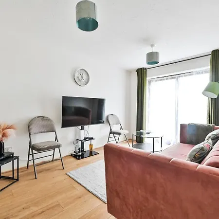 Guestready - Cosy Home In Colindale